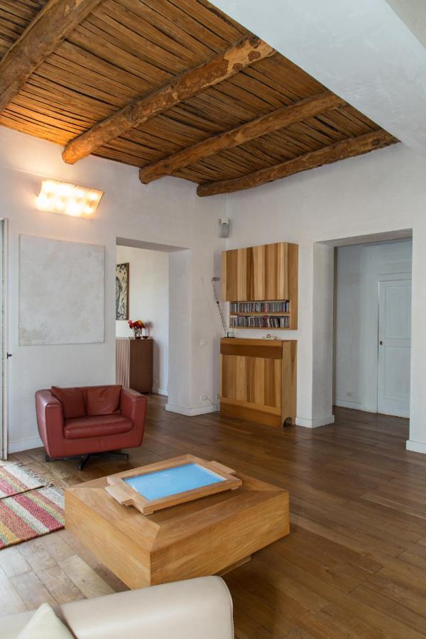 La Casa Nel Cuore Della Citta Lägenhet Neapel Exteriör bild