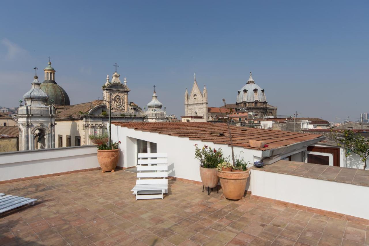 La Casa Nel Cuore Della Citta Lägenhet Neapel Exteriör bild